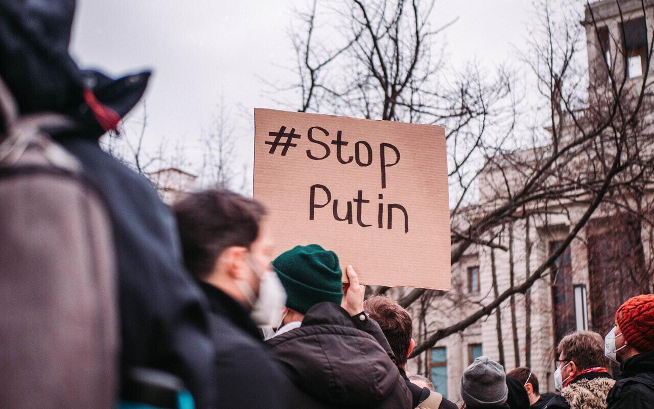 Stop Putin