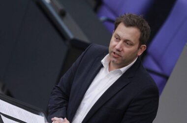 Klingbeil will Straftäter nach Syrien abschieben