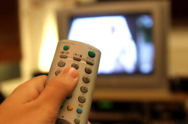 Große Fernseher treiben Stromkosten nach oben