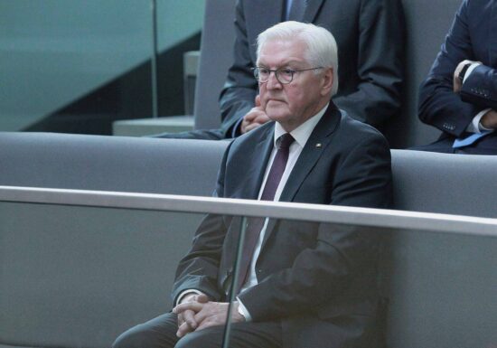Steinmeier macht Weg für Neuwahlen frei