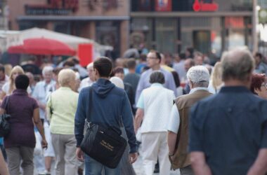 GfK: Verbraucherstimmung erholt sich zum Jahresende leicht