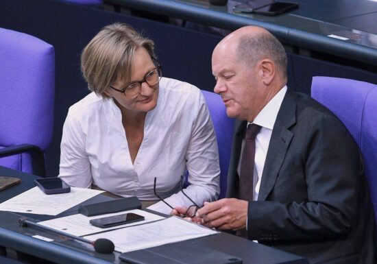 Brantner greift Scholz an