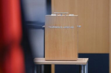 Linke will Voigt zum Ministerpräsidenten wählen