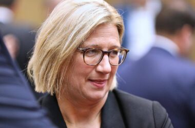 Bundesratspräsidentin Rehlinger reist nach Paris und Warschau