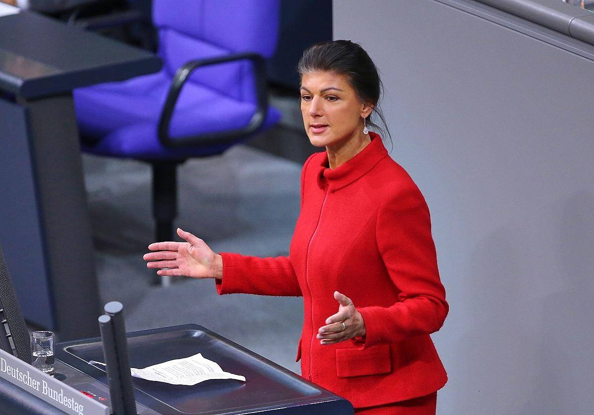 Wagenknecht für Grundfreibeitrag auf Sozialabgaben