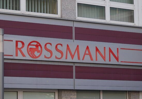 Rossmann-Chef gegen Milliardärsbesteuerung