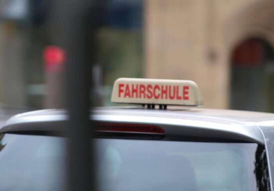 Habeck will Staats-Zuschuss für Azubis zum Führerschein