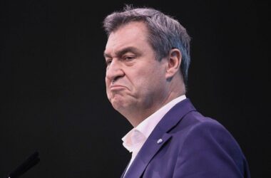 Comedians Boning und Ringlstetter finden Söder "schräg"