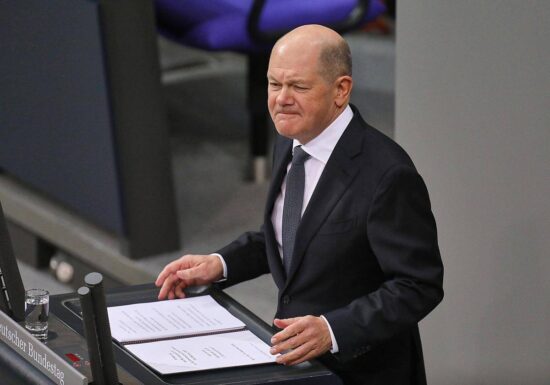 Bundestag entzieht Scholz das Vertrauen
