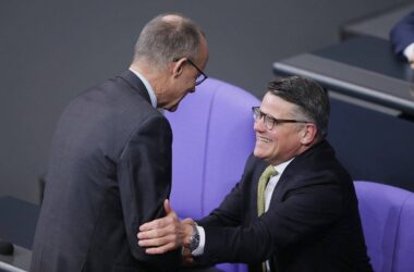 Führende Unionspolitiker verteidigen Migrations-Vorgehen