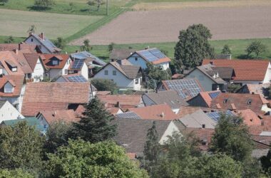 Habeck will garantierte Preise für Erzeuger von Solarstrom senken