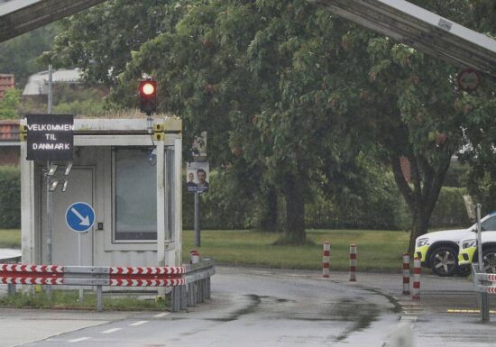 Bundesregierung: Alleingänge würden Zurückweisungen gefährden