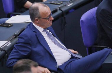 Politbarometer: Union verliert - BSW legt zu