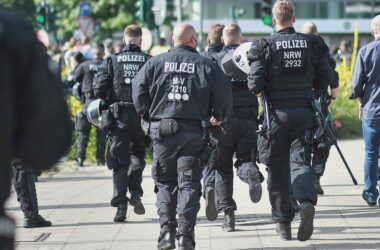 Nach Aschaffenburg: Polizeigewerkschaft dringt auf Gesetzesänderung