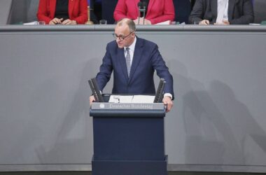 CDU stellt Anti-Migrations-Plan vor - Merz: AfD außen vor