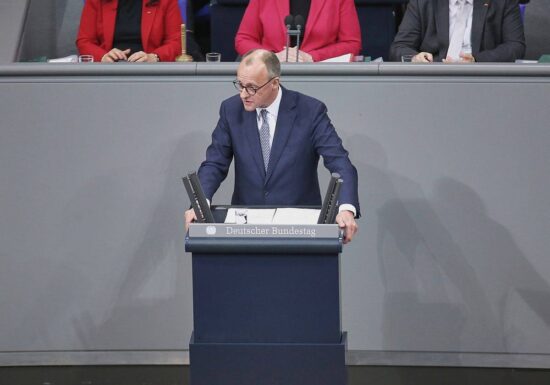 CDU stellt Anti-Migrations-Plan vor - Merz: AfD außen vor