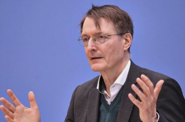 Lauterbach: "Sicherheitsrisiko" durch psychisch kranke Flüchtlinge