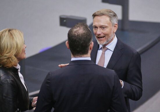 Spahn zu FDP-Angeboten: "Jeder kämpft für seine eigene Stärke"