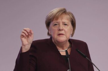 Nach Abstimmung mit AfD: Merkel übt scharfe Kritik an Merz