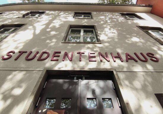Viele Studenten in Norddeutschland wohnen zu Hause