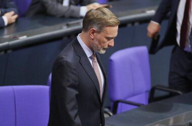 Insa: Union legt auf 30 Prozent zu - FDP unter fünf Prozent