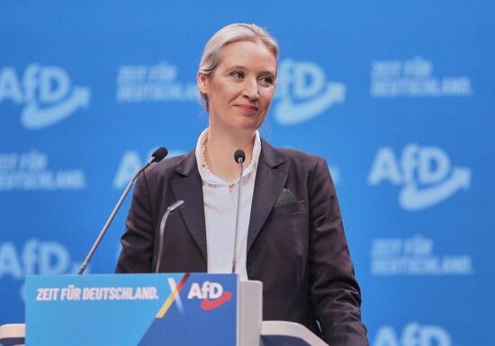 Weidel nimmt Merz-Angebot für TV-Duell an
