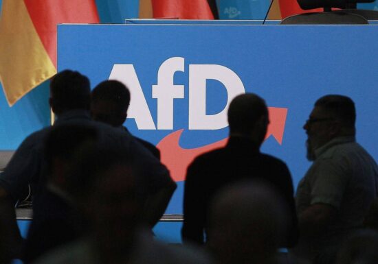 SPD und CSU warnen vor Zusammenarbeit mit AfD