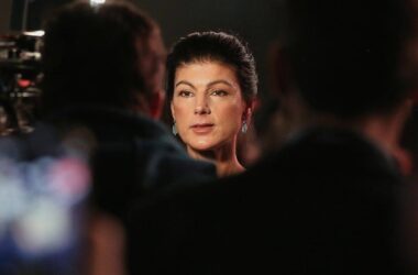 Wagenknecht zeigt sich offen für Merz-Anträge zur Migrationspolitik