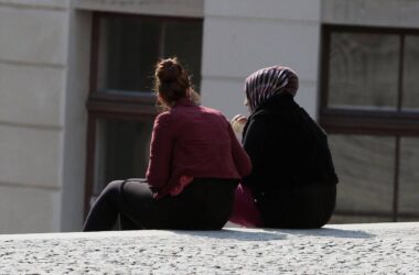 Innenministerin verlangt mehr Respekt für gut integrierte Migranten