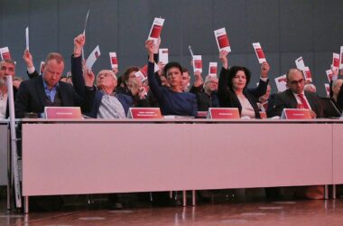 Wagenknecht hält BSW-Migrationspolitik nicht für rechts