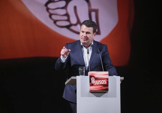 Heil gegen Einschränkung von Lohnfortzahlung im Krankheitsfall