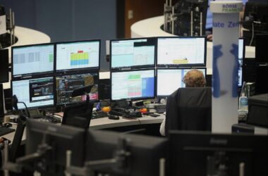 Dax rutscht weiter ab - Unsicherheit vor US-Weichenstellungen