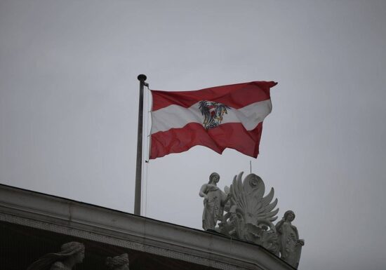 Abgeordnete stellen Geheimdienstkooperation mit Österreich infrage