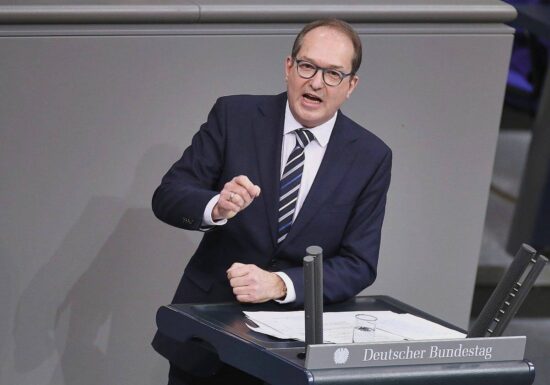 Dobrindt fordert "dynamischen Koalitionsvertrag"
