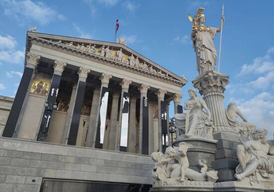 ÖVP-Europaabgeordneter hält auch Minderheitsregierung für möglich