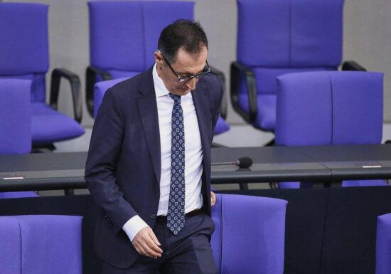 Özdemir ruft Zentralen Krisenstab wegen Maul-und-Klauenseuche ein