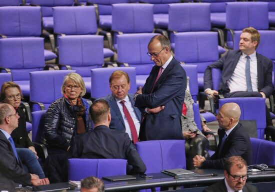 Merz nennt Abstimmung mit AfD "normalen Vorgang"