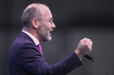 Handelsstreit: Weber droht Trump mit Gegenmaßnahmen