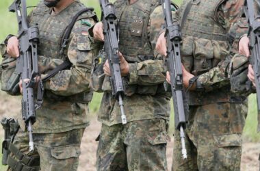 Gabriel für Bundeswehreinsatz in Ukraine nach Waffenstillstand
