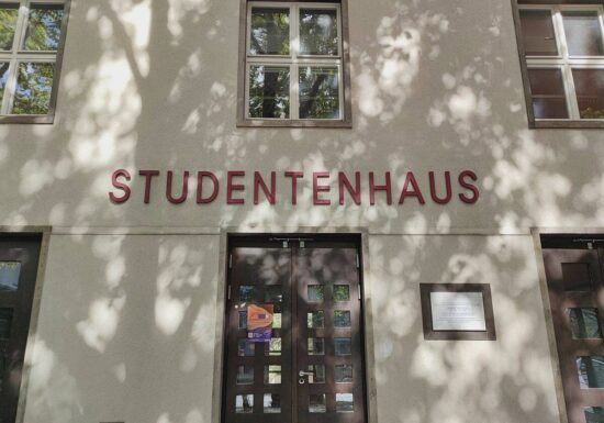 Studierendenwerk verlangt "Jugendgipfel" nach der Wahl