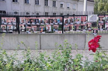 Drei weitere Hamas-Geiseln an Rotes Kreuz übergeben