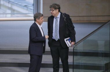Kellner wollte mit Merkel-Buch "böse Geister" vertreiben