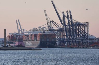DIHK: Deutsche Wirtschaft schrumpft 2025 um 0,5 Prozent