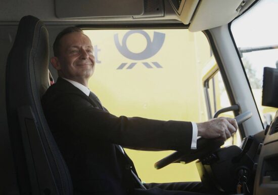 Verkehrsminister kündigt digitalen Fahrzeugschein per App an