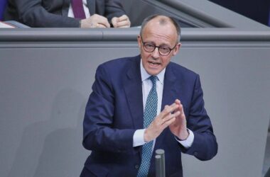 Forsa: Union weiter unter 30 Prozent - Linke legt zu