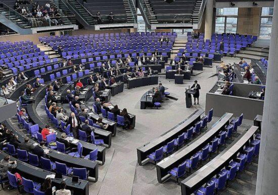 Frauenanteil im neuen Bundestag sinkt auf 31,2 Prozent