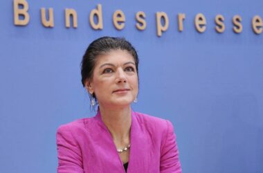 Wagenknecht wirft Meinungsforschern "gezielte Manipulation" vor