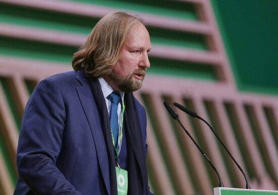 Hofreiter warnt vor Ukraine-Kapitulation
