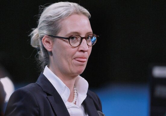 Masala: "Weidel als Kanzlerin würde Trump und Putin die Füße lecken"