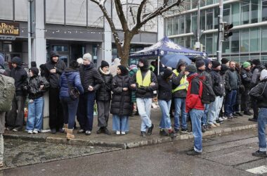 Spontandemo am Münchner Anschlagsort verhindert AfD-Gedenken
